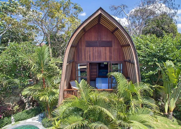 Lataliana Seminyak Villa